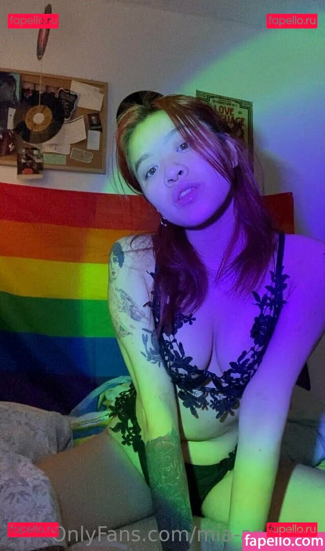 mia-and-lola / miaandlola_ Onlyfans Photo Gallery 