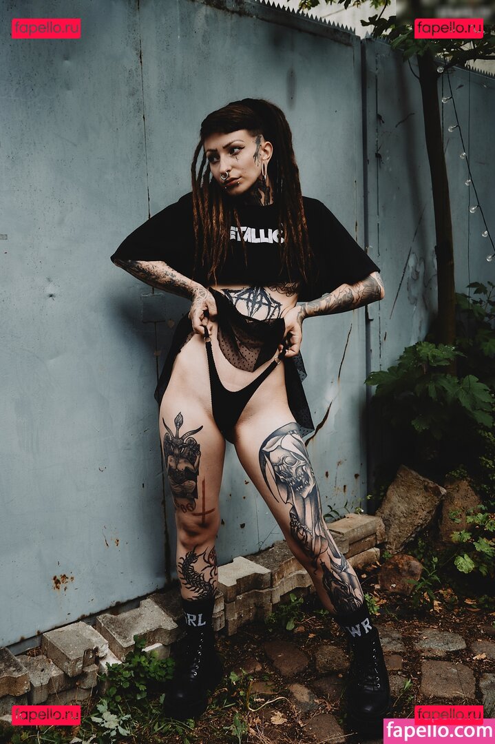 ElliDings666 / elli_dings666 Onlyfans Photo Gallery 