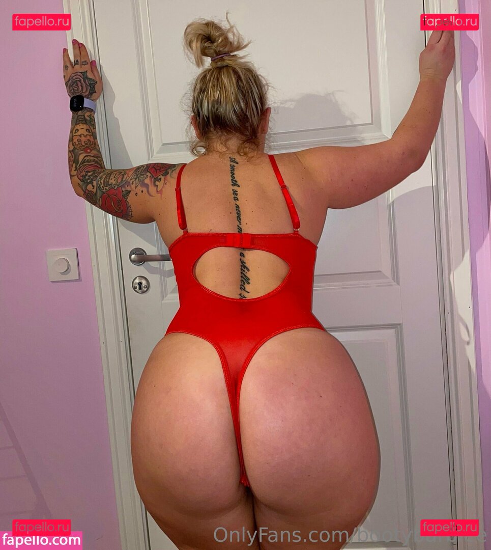 bootybarbie / bootybarbiee Onlyfans Photo Gallery 