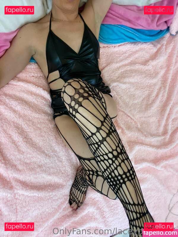 Lacey Phoenix / lacey.phoenix1 / laceyphoenix1 Onlyfans Photo Gallery 