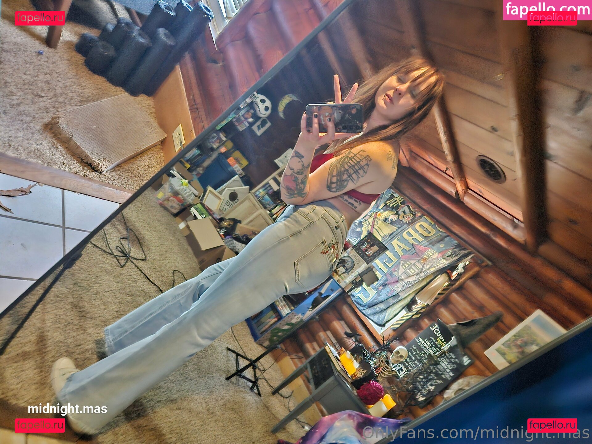 midnight.mas / midnightmassnetflix Onlyfans Photo Gallery 