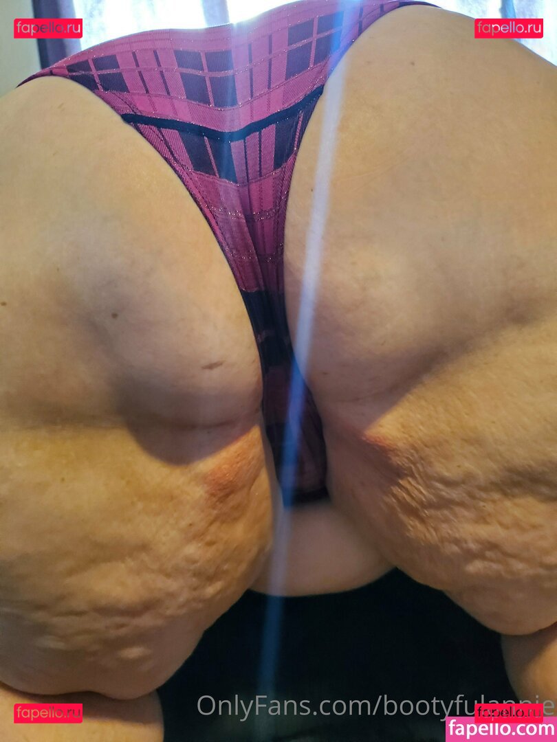 bootyfulannie / jenuwin41 Onlyfans Photo Gallery 