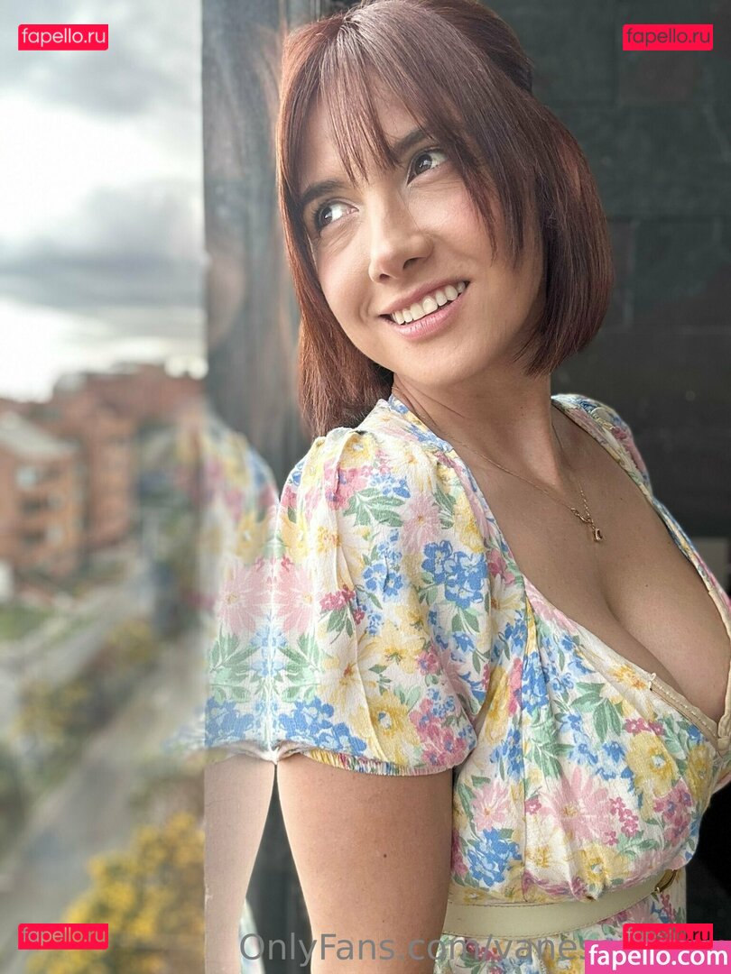 vannessa.shafer / vannessafree Onlyfans Photo Gallery 