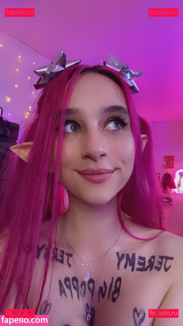 cherrygurl / cherrygurl444 Onlyfans Photo Gallery 