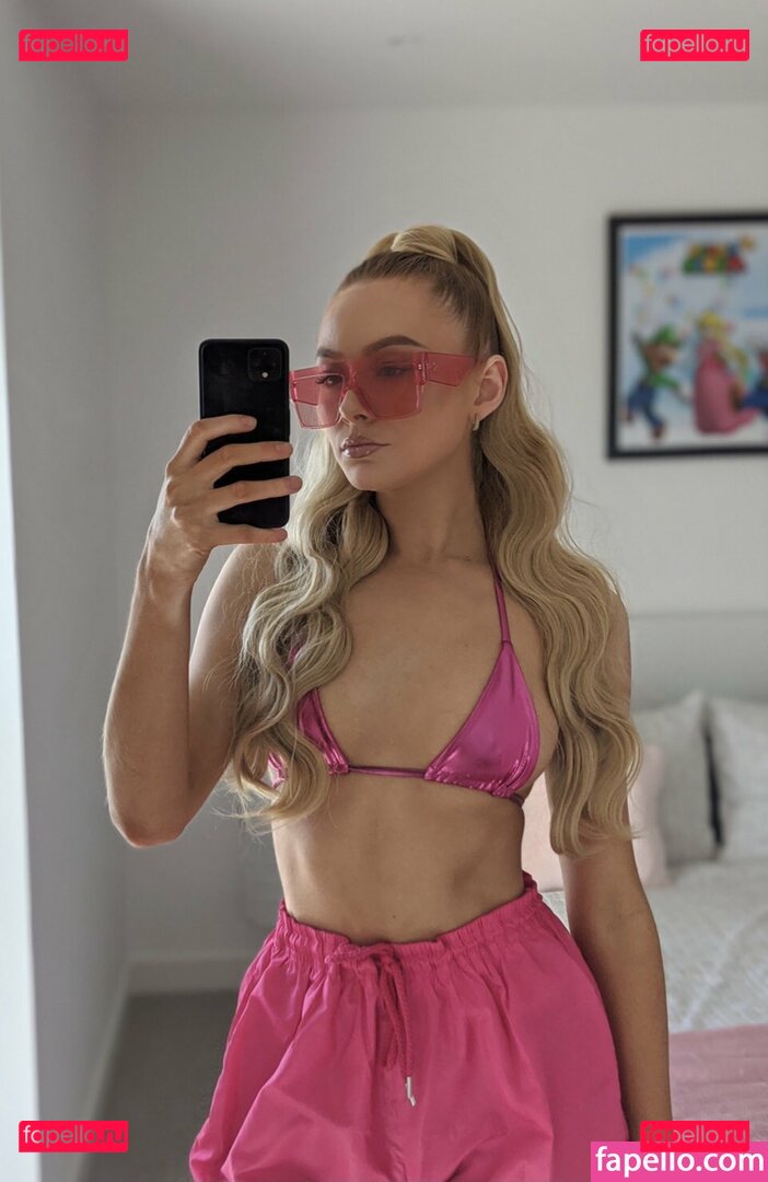 Elz The Witch / elzthewitch Onlyfans Photo Gallery 