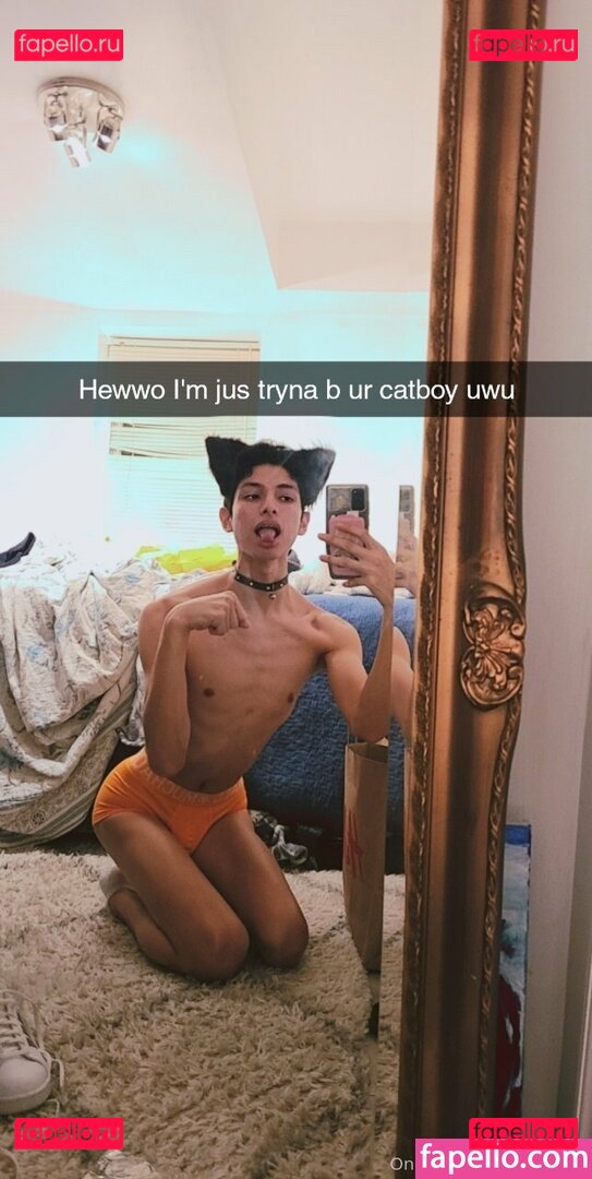 tw.nku / twinku Onlyfans Photo Gallery 