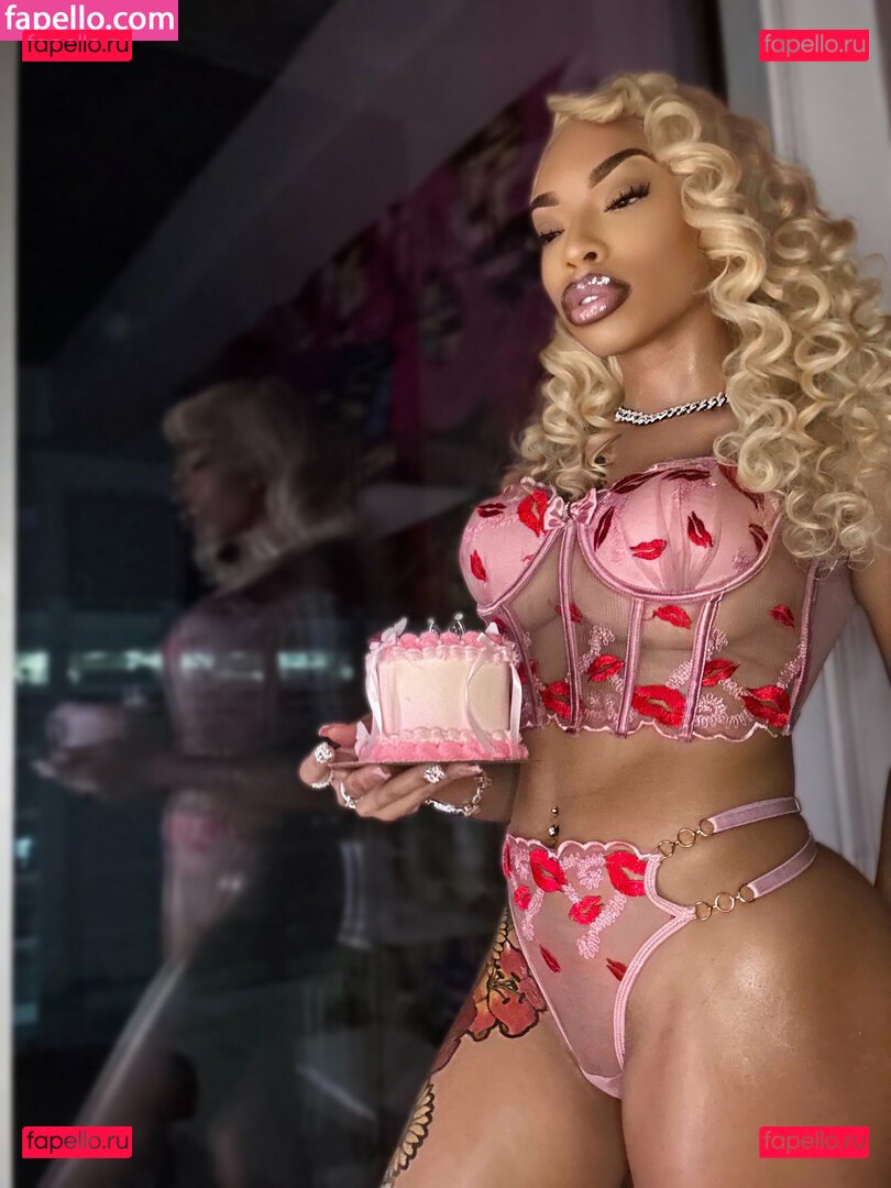 mermaidpussie Onlyfans Photo Gallery 