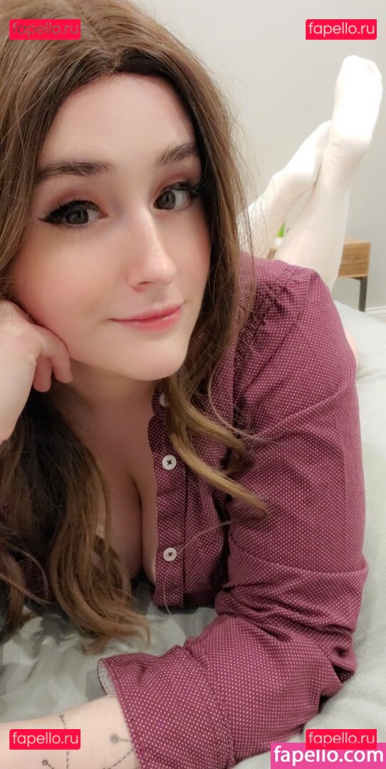 Sophia Swallow / https: / sophiesophia Onlyfans Photo Gallery 