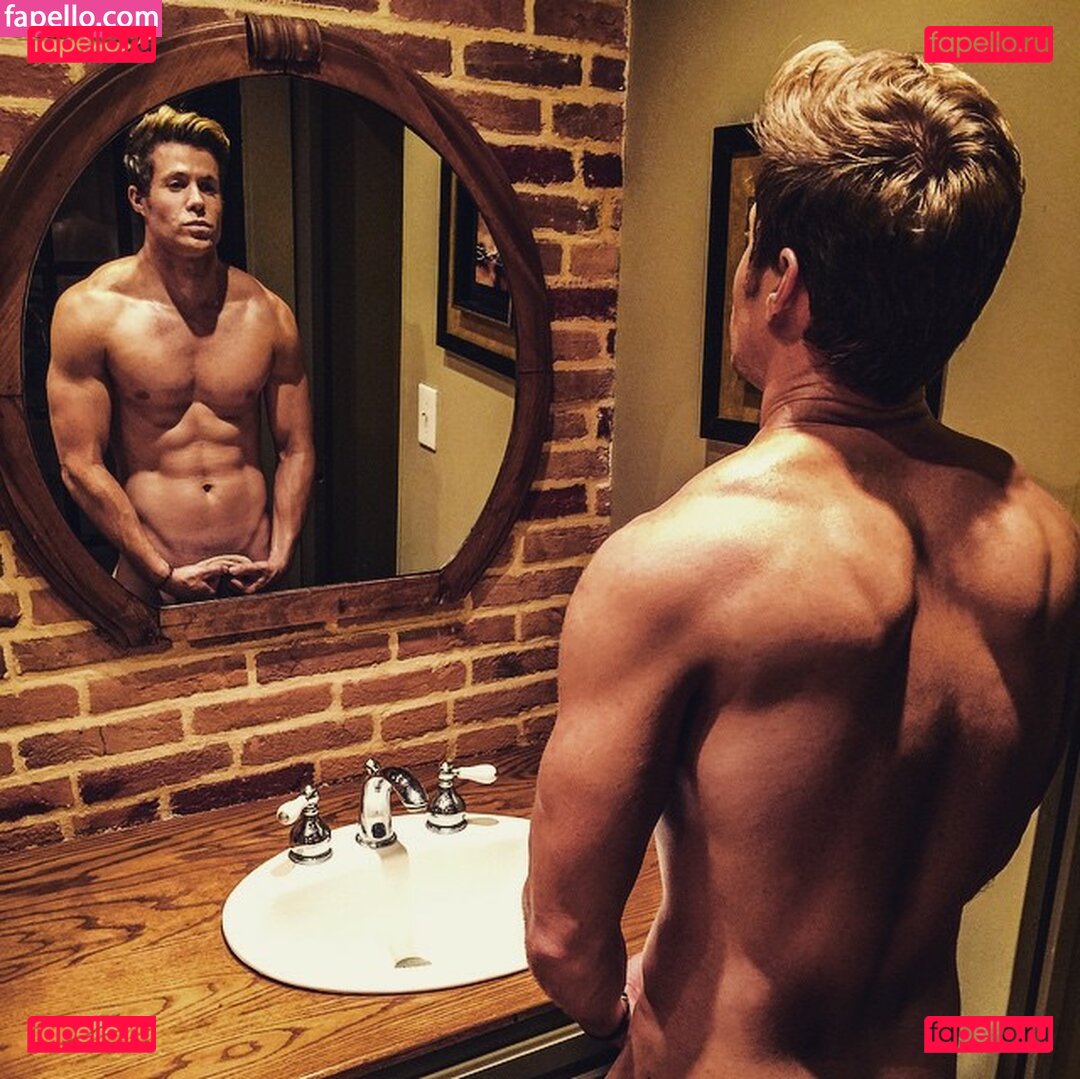 Ashley Parker Onlyfans Photo Gallery 