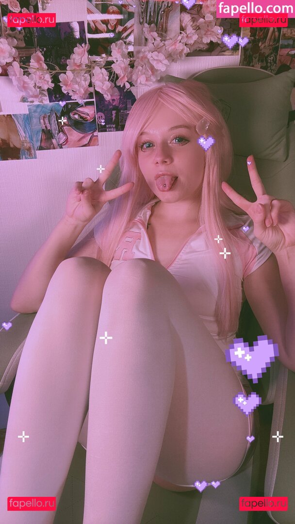 mika_tyan Onlyfans Photo Gallery 