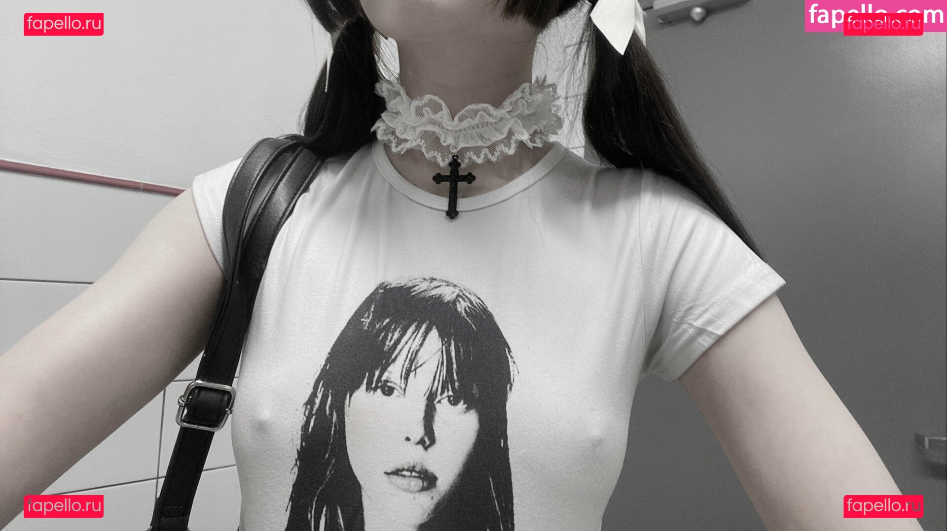 urstitched / veildose / vmvideo Onlyfans Photo Gallery 