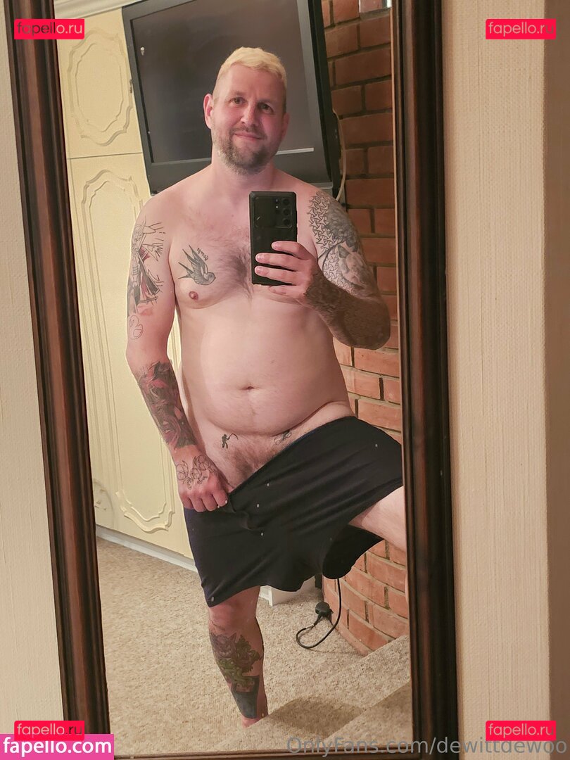 dewittdewoo Onlyfans Photo Gallery 