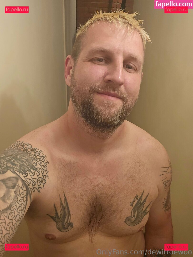 dewittdewoo Onlyfans Photo Gallery 