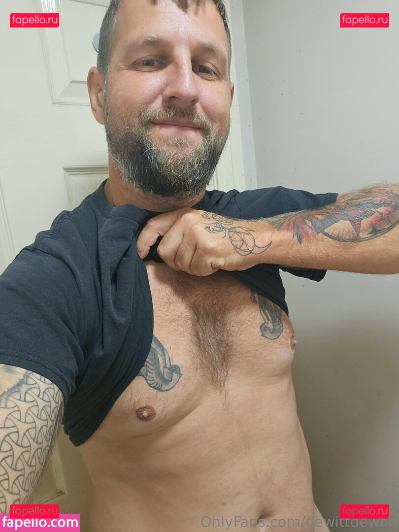 dewittdewoo Onlyfans Photo Gallery 
