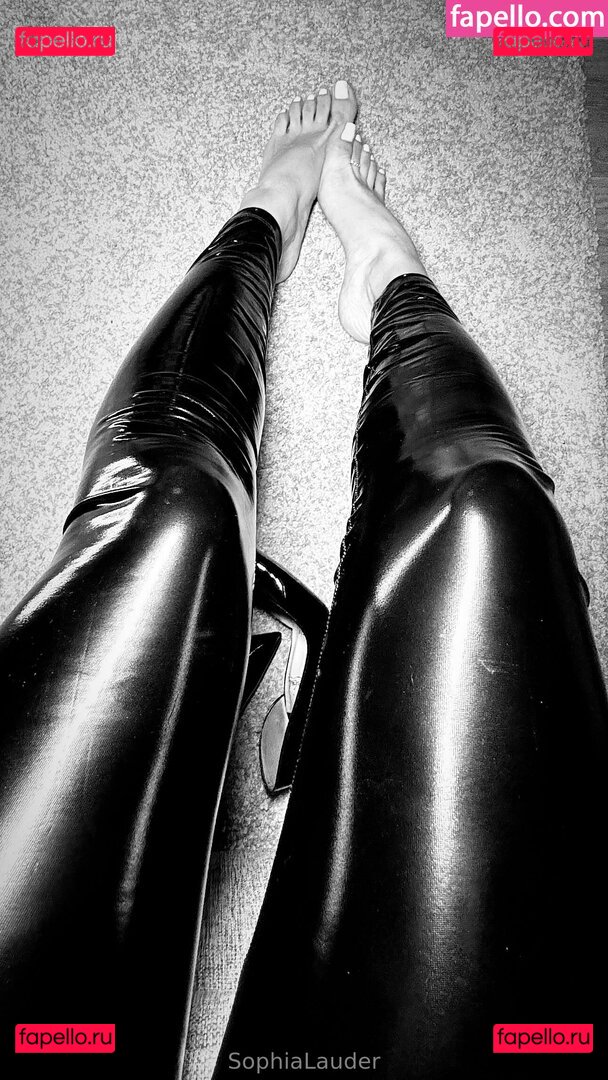 sophia.e.s / sophia.es Onlyfans Photo Gallery 