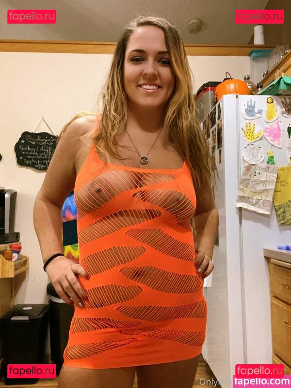 Ava Lynn / avalynnmodel / https: / itsavalynn Onlyfans Photo Gallery 