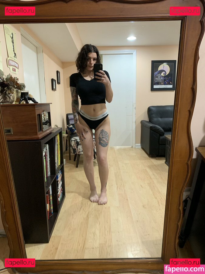 emmmy / emmmybaby / emmykgk00 / https: Onlyfans Photo Gallery 