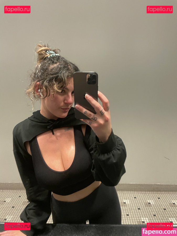 emmmy / emmmybaby / emmykgk00 / https: Onlyfans Photo Gallery 