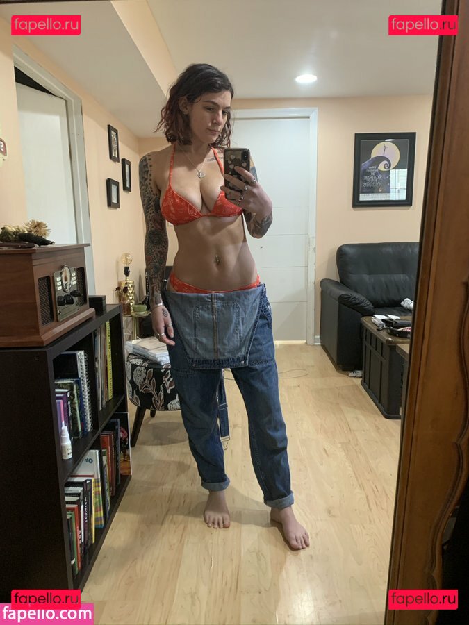 emmmy / emmmybaby / emmykgk00 / https: Onlyfans Photo Gallery 