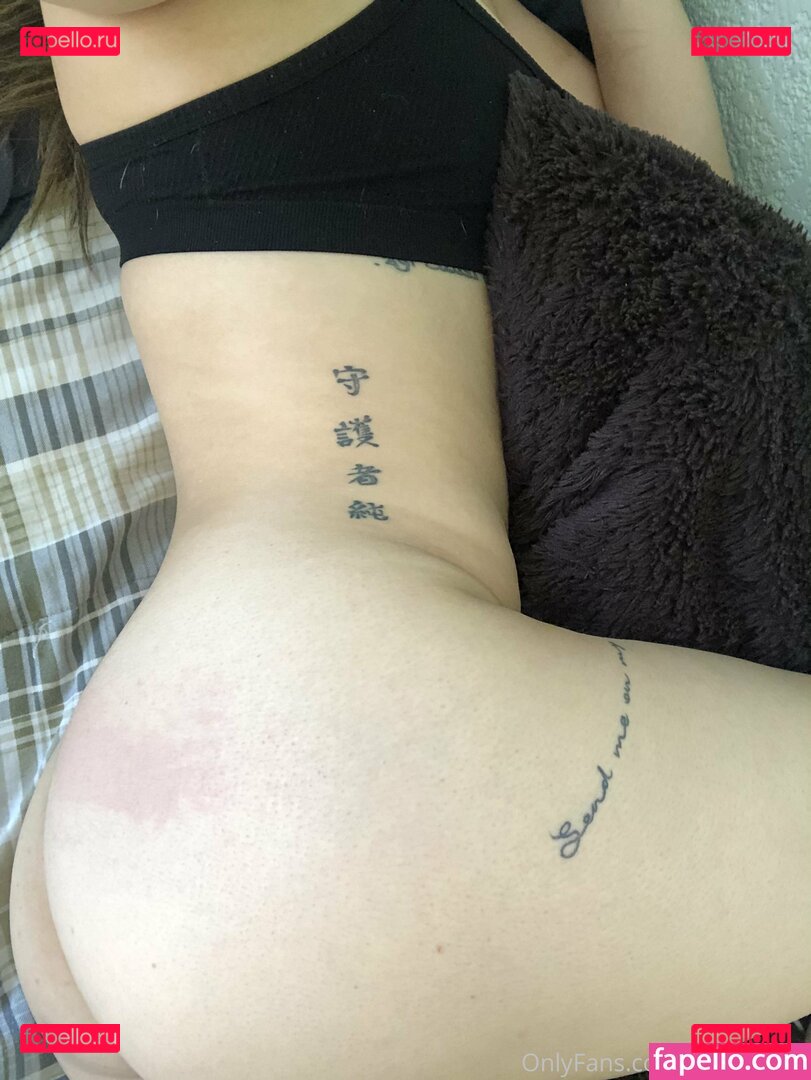 cryss.rd / crysssrd Onlyfans Photo Gallery 