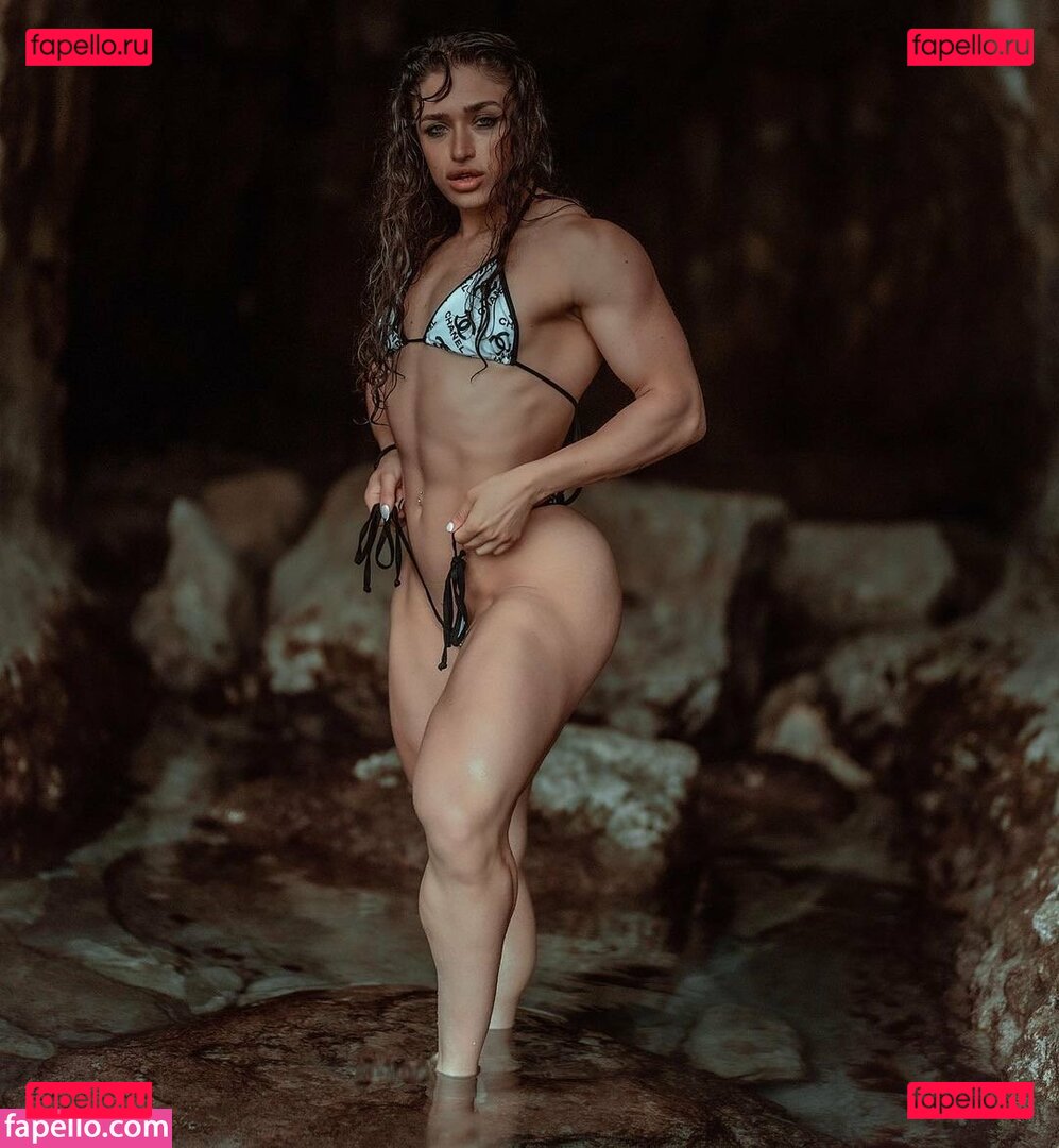 Tefani Sam Onlyfans Photo Gallery 