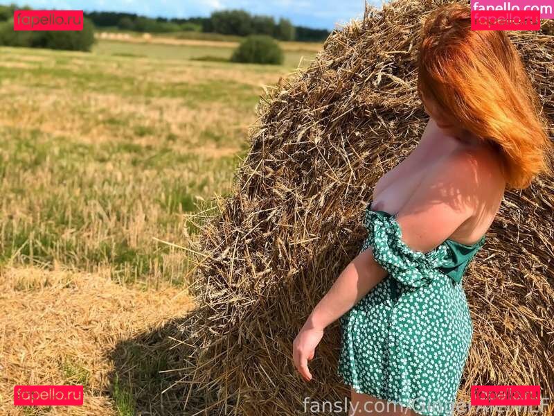 Ginger Ale MILF / GingerAleMILF / https: Onlyfans Photo Gallery 