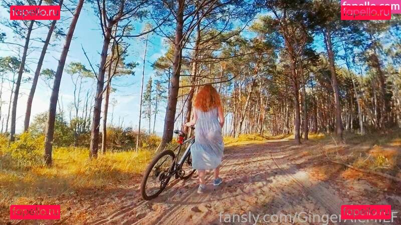 Ginger Ale MILF / GingerAleMILF / https: Onlyfans Photo Gallery 