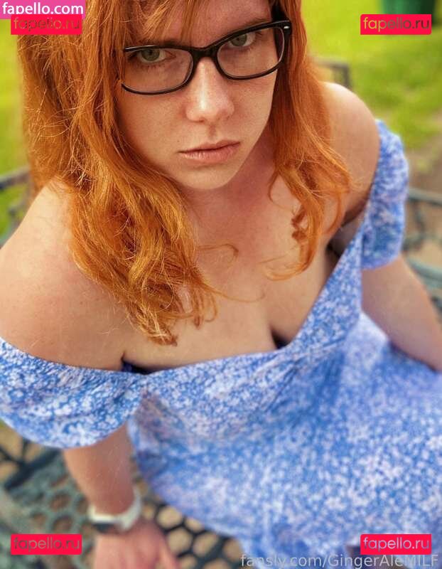 Ginger Ale MILF / GingerAleMILF / https: Onlyfans Photo Gallery 