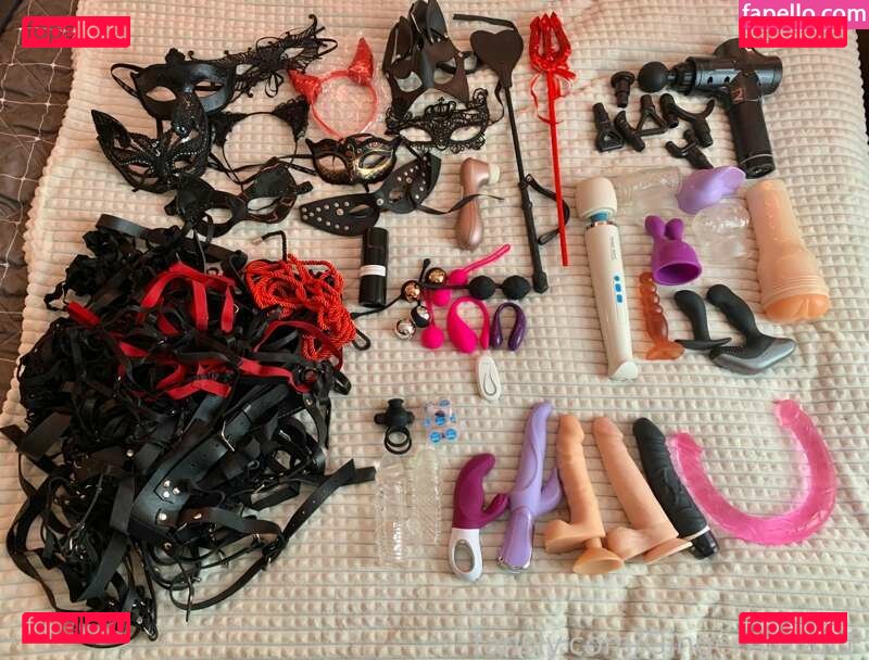 Ginger Ale MILF / GingerAleMILF / https: Onlyfans Photo Gallery 