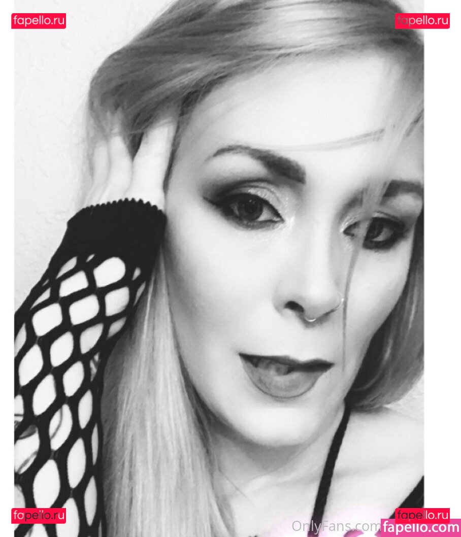 i_spy_thigh Onlyfans Photo Gallery 