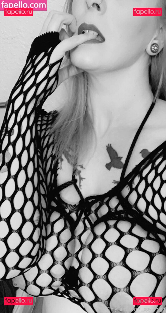 i_spy_thigh Onlyfans Photo Gallery 