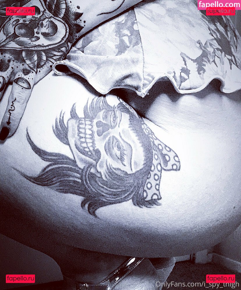 i_spy_thigh Onlyfans Photo Gallery 