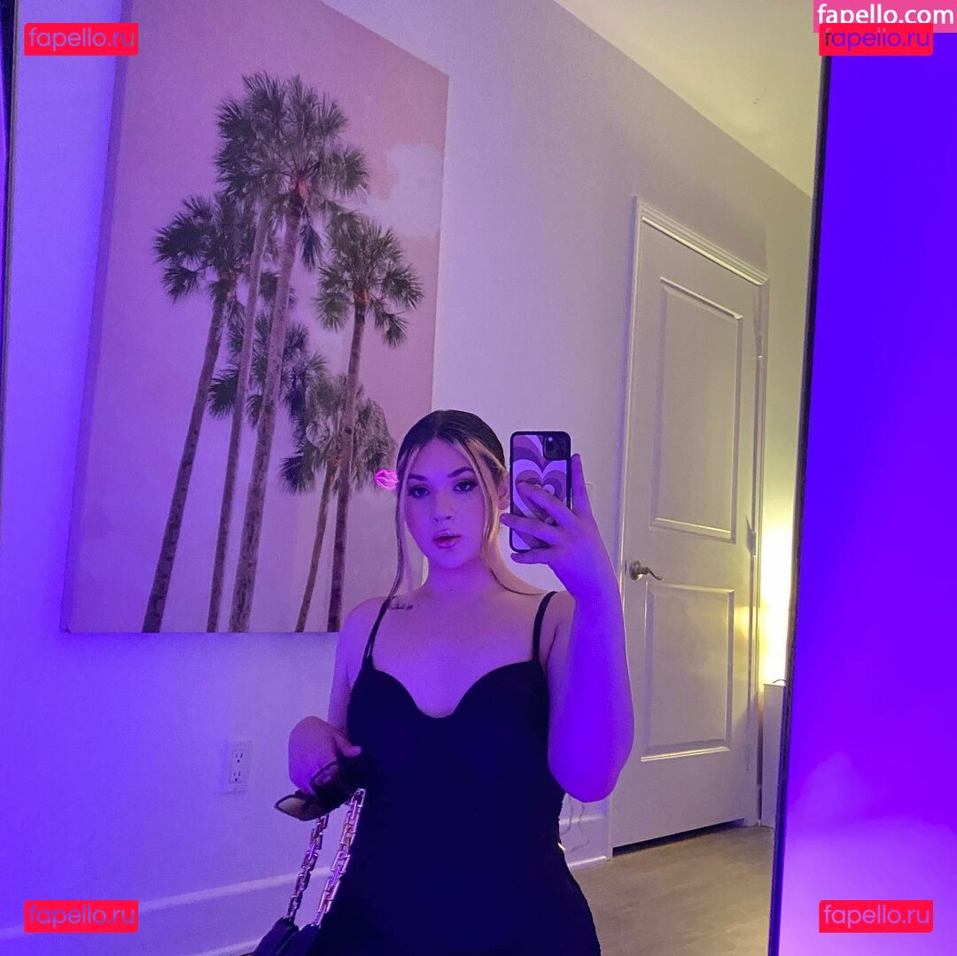 Valencia / maiaclayre / tsvalencia Onlyfans Photo Gallery 