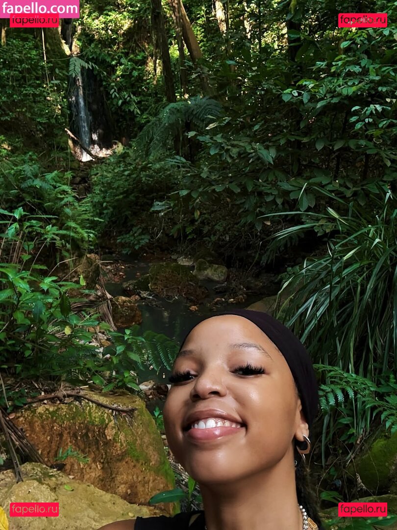 Chloe Bailey / chloebailey / chloebaileyofficial / chloebaileywashere / chloebaileyyy / https: Onlyfans Photo Gallery 