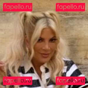 Tori Spelling / torispelling Onlyfans Photo Gallery 