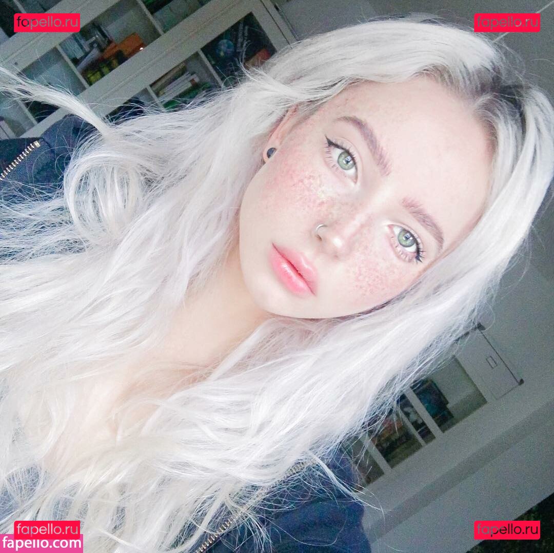 badboyblues / caelynmathews Onlyfans Photo Gallery 