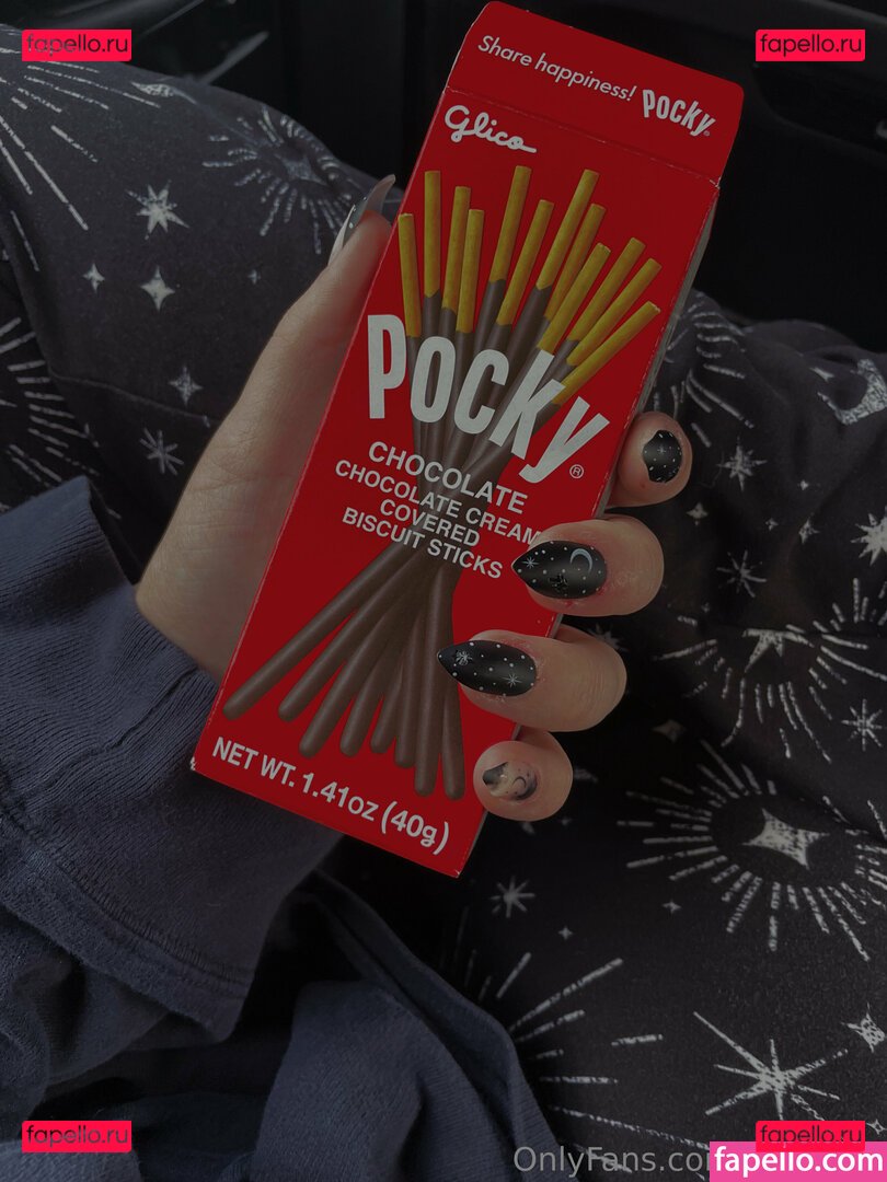 r0ts0cial Onlyfans Photo Gallery 