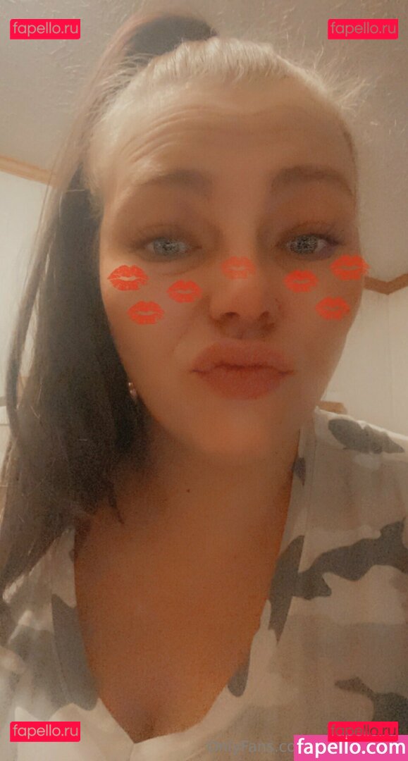 buffaloveapparel / buffalovex3 Onlyfans Photo Gallery 