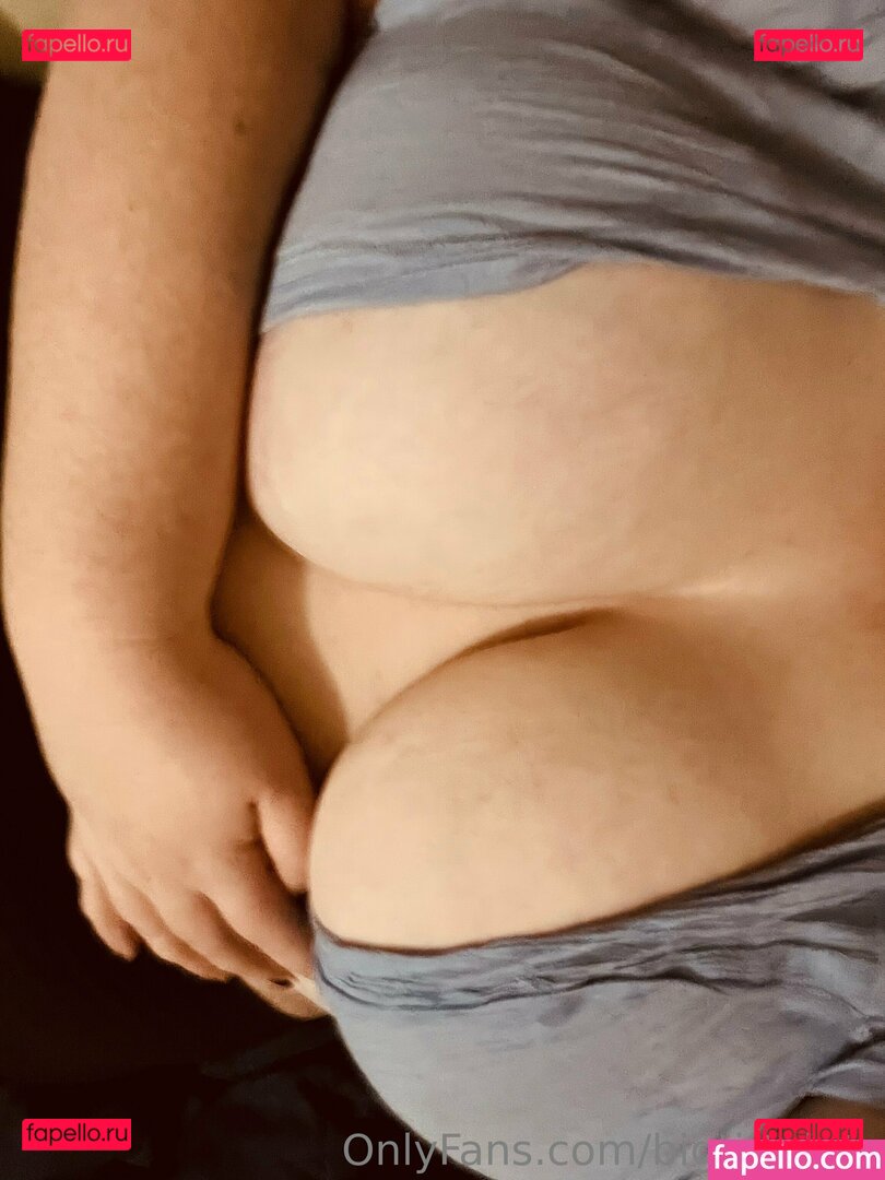 bustybims / thickandbustygalsinterviews Onlyfans Photo Gallery 