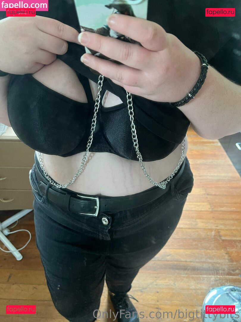 bustybims / thickandbustygalsinterviews Onlyfans Photo Gallery 