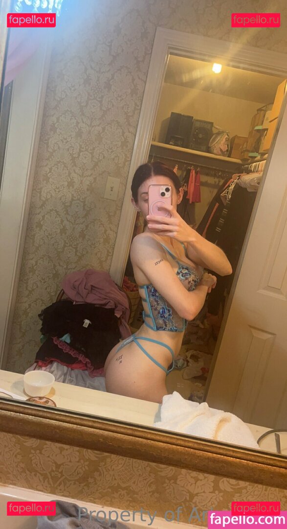 MaryKittyBaby Onlyfans Photo Gallery 