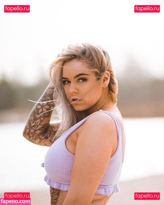 Tizeax / khaleesiwhite / tizeax1 Onlyfans Photo Gallery 