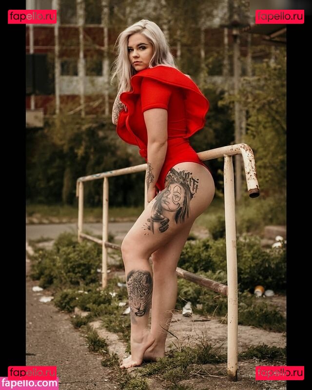 Tizeax / khaleesiwhite / tizeax1 Onlyfans Photo Gallery 