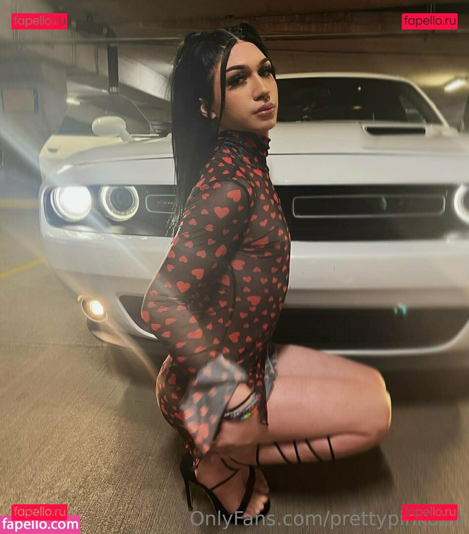 prettypinkuzii / prettypinkuziii Onlyfans Photo Gallery 
