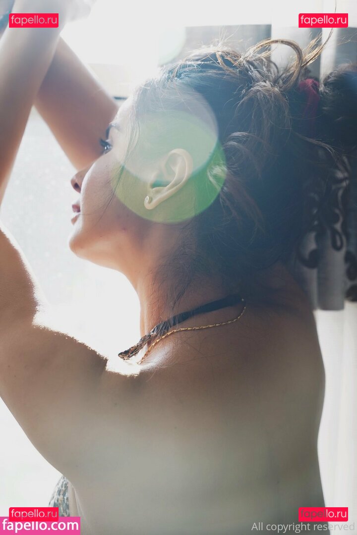 Meetii Kalher / https: / meetiikalher / surleen Onlyfans Photo Gallery 