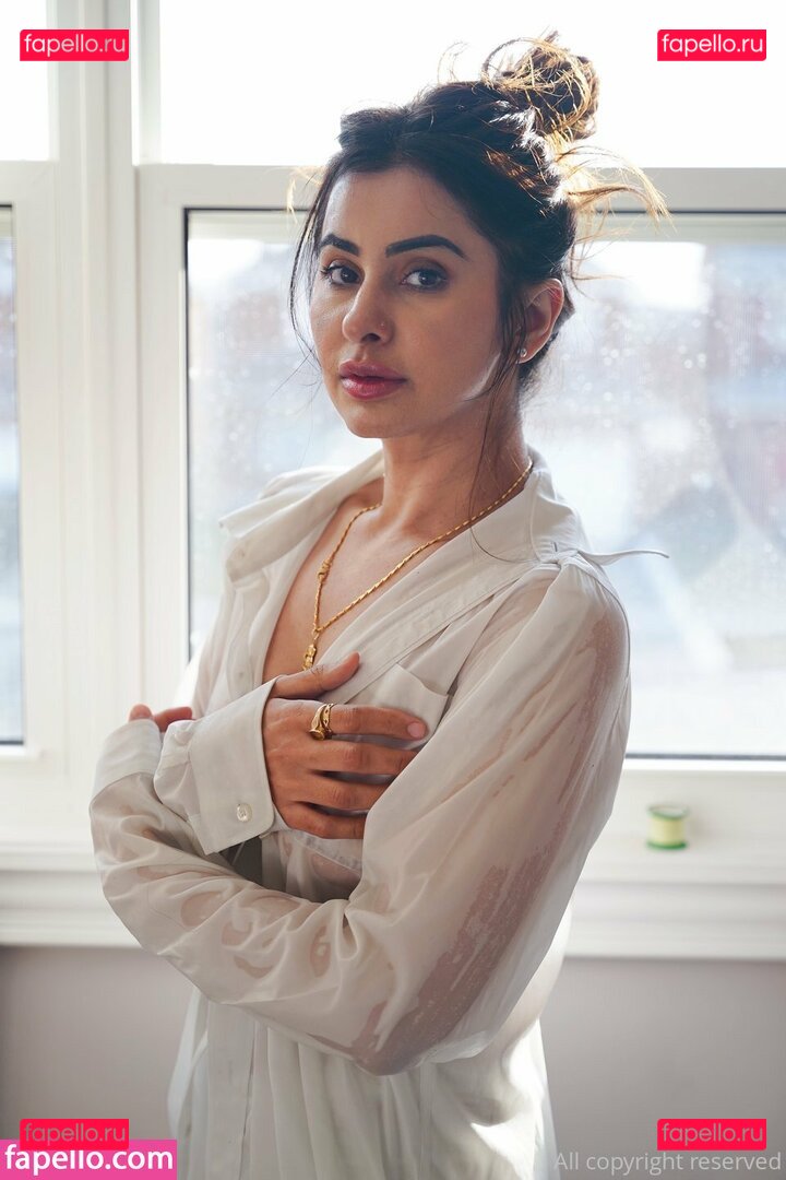 Meetii Kalher / https: / meetiikalher / surleen Onlyfans Photo Gallery 