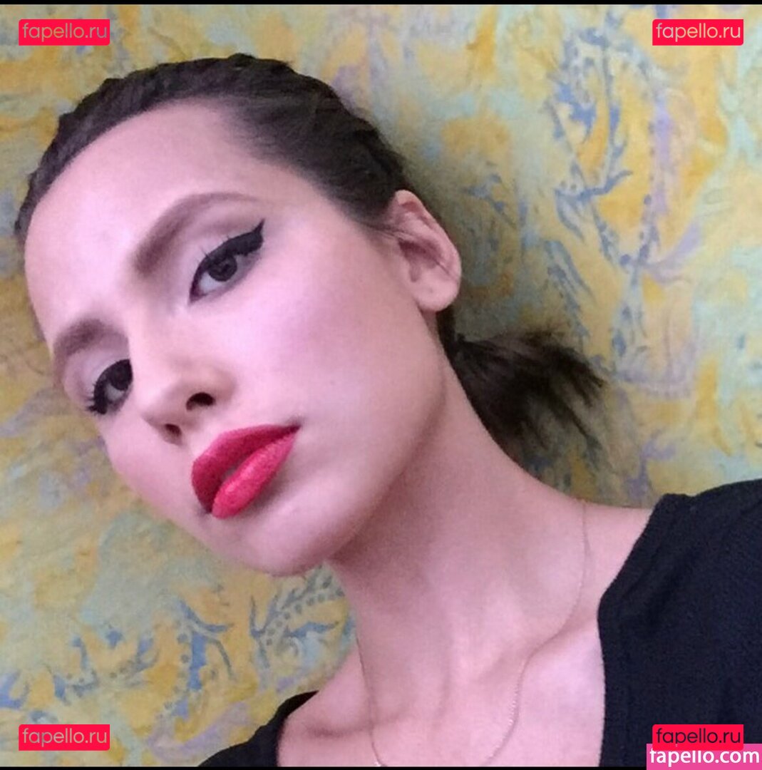 Bente Violet / bentevviolet / justviolet Onlyfans Photo Gallery 