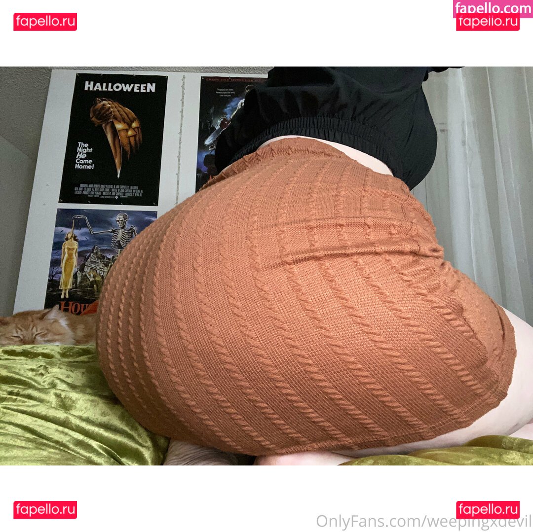 Amanda Sytek / elderemo420 / weepingxdevil Onlyfans Photo Gallery 