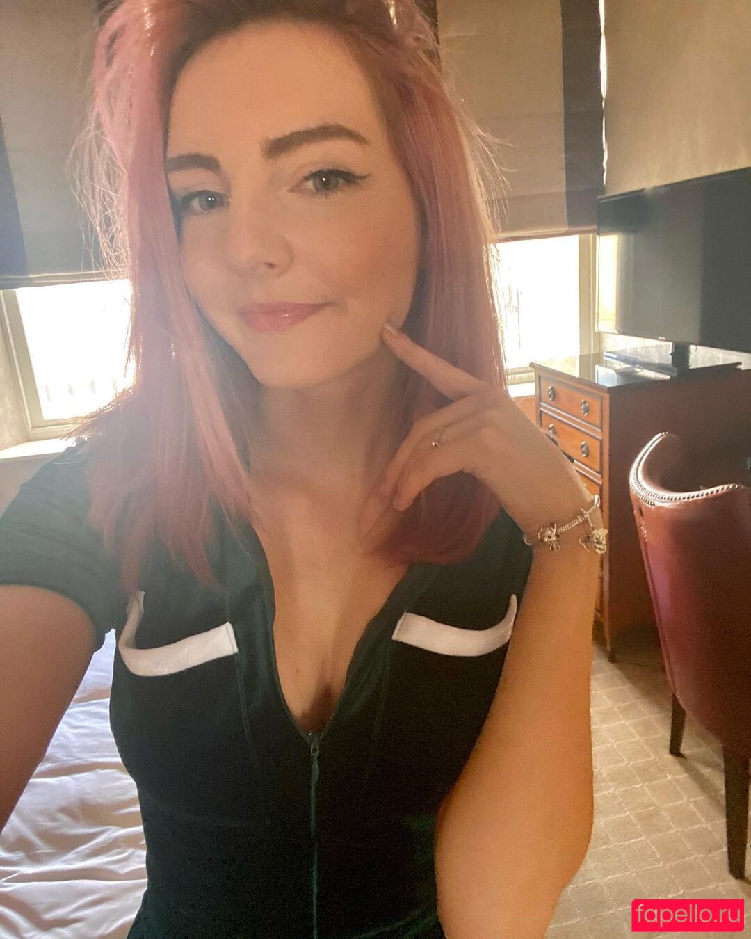 LDShadowLady Onlyfans Photo Gallery 