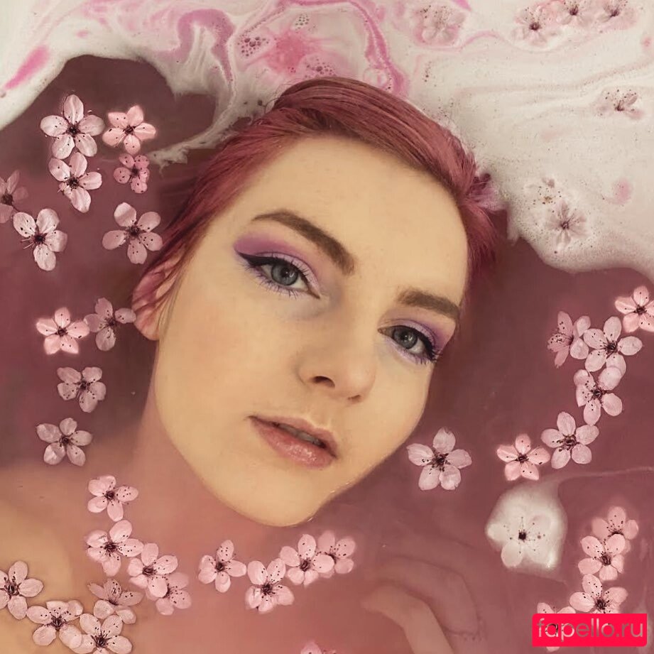 LDShadowLady Onlyfans Photo Gallery 